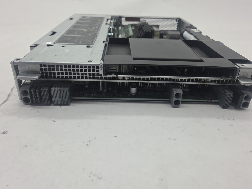111-01099 NETAPP CONTROLLER MODULE FOR NETAPP FAS8020