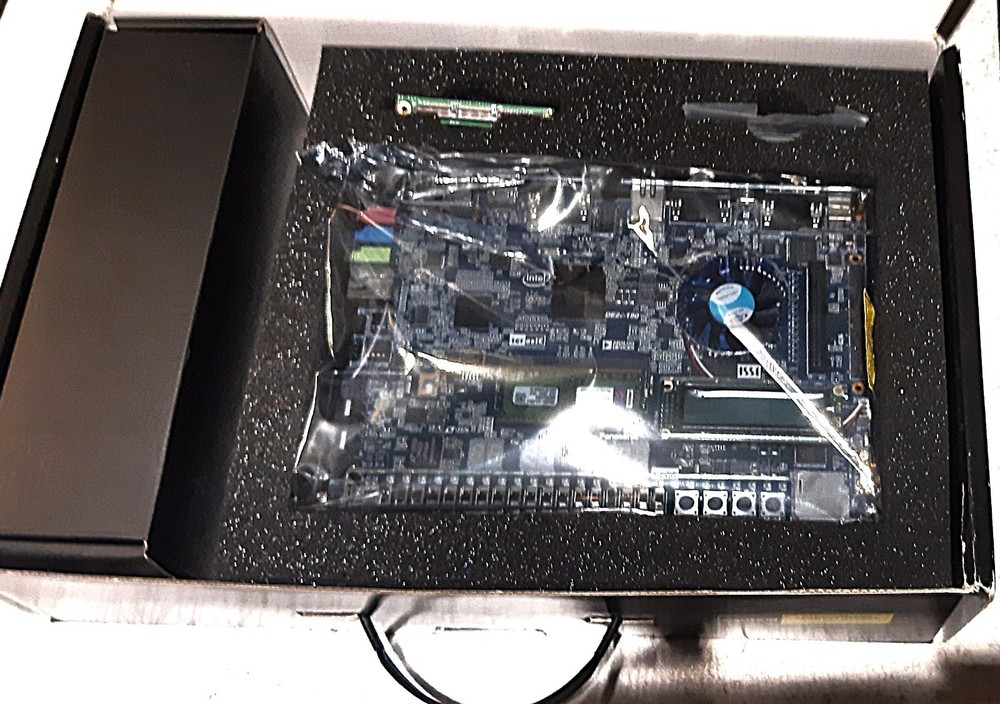 DE2i-150 FPGA Development Board - terasIC