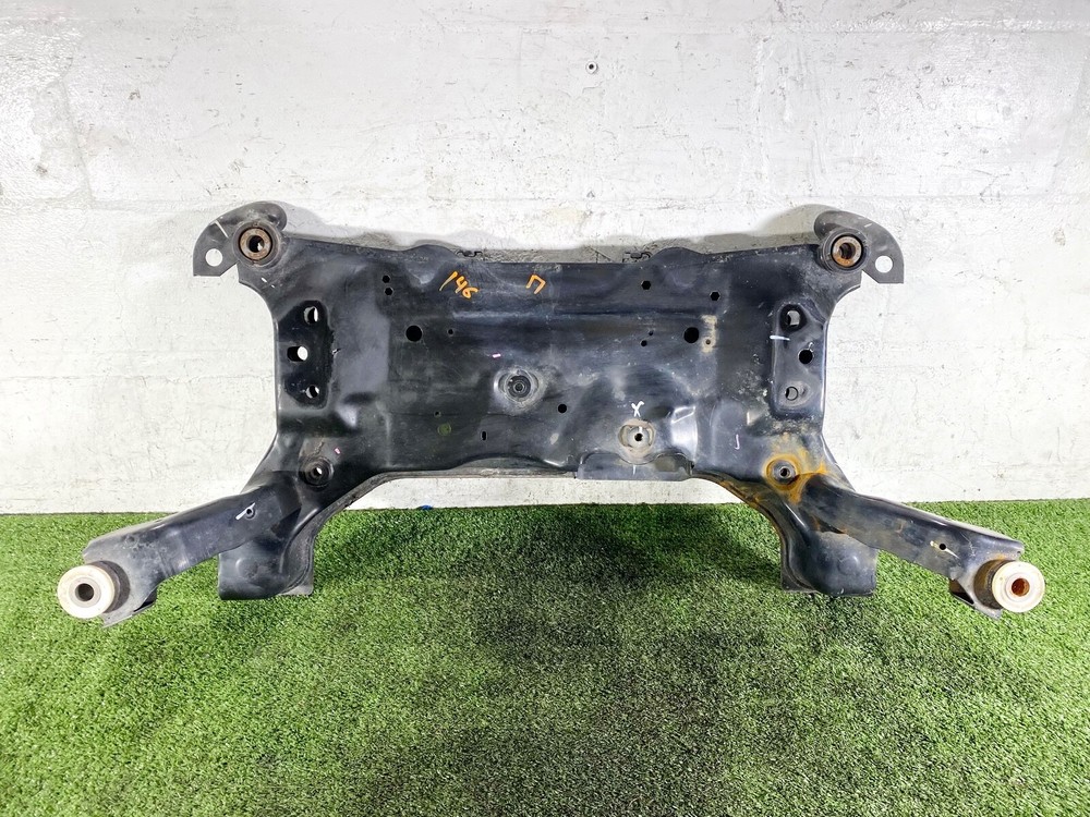 12-18 FORD FOCUS FRONT ENGINE SUBFRAME CROSSMEMBER CRADLE UNDERCARRIAGE OEM
