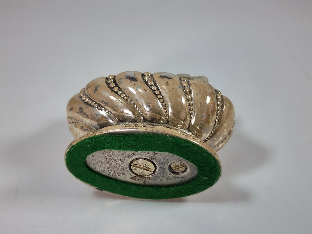 Vintage Ronson Crown Table Top Lighter