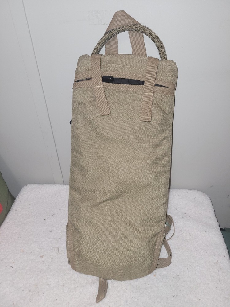 SOURCE HYDRATION SYSTEM W/ BLADDER, NEW HOSE USMC TACTICAL 3L COYOTE BROWN CLEAN