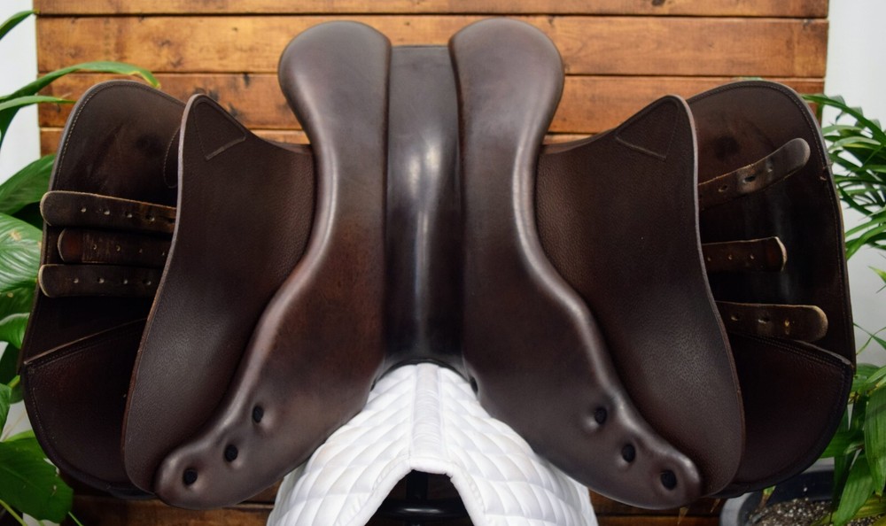 17.5" Forestier Ilium (2014) *Forward Flaps*