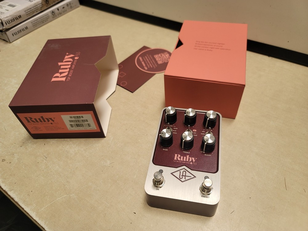 Universal Audio Ruby '63 Top Boost Amplifier Pedal Open Box