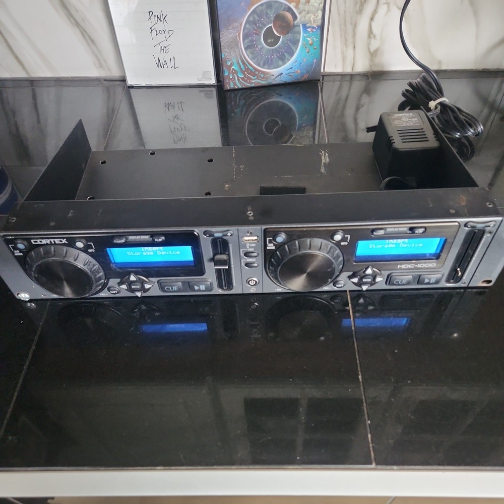Cortex HDC-1000 Dual Mass Storage Device Player & Controller for DJs