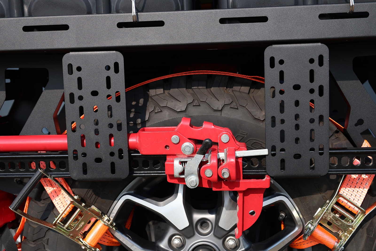 Utility Cargo Rack Basket Storage Tray Spare Tire Storage Rack 27"-40" Tire 80lb