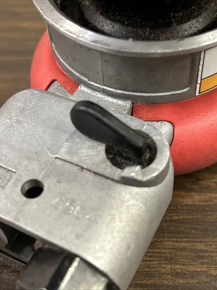 Mac Tools 3” Buffer / Polisher AP30