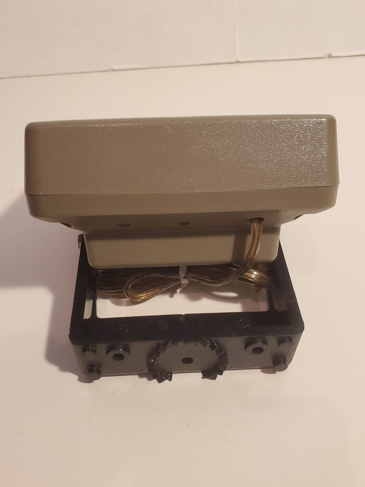 VINTAGE GENERAL ELECTRIC GE SINGLE EXTERNAL WIRED SPEAKER UNTESTED AS-IS