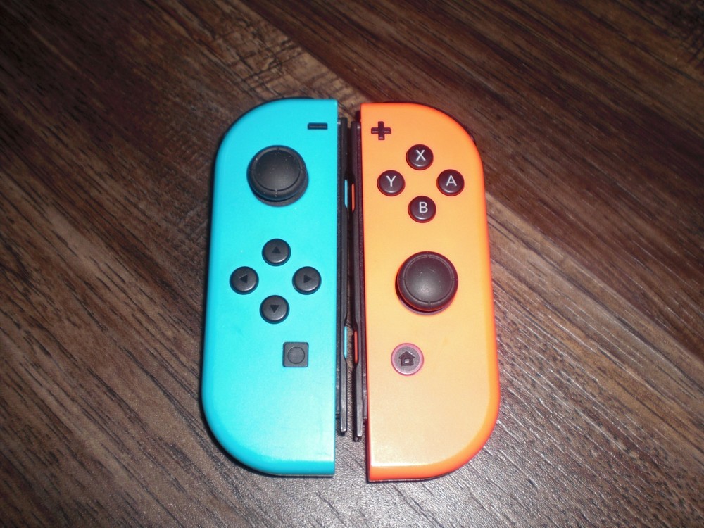OEM Nintendo Switch Joy Con Pair Blue Red AUTHENTIC L R Left Right Controller