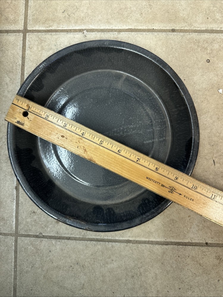 Enamelware / metal pie plate, gray