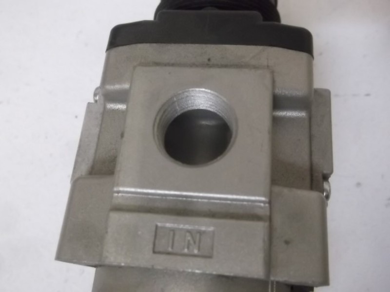 SMC AW30-N03H-Z FILTER REGULATOR MODULAR UNMP