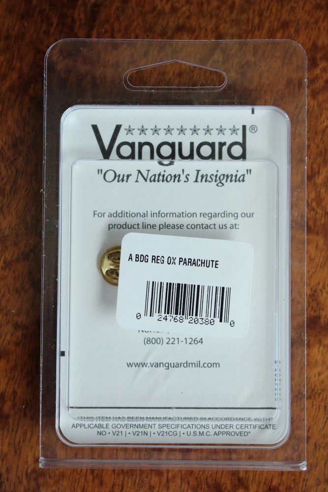 US ARMY UNIFORM FULL SIZE BASIC PARACHUTIST ANTIQUE SILVER QUALIFICATION BADGE