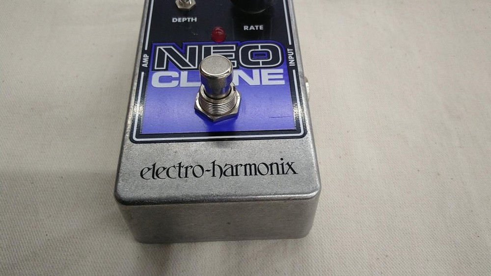 Electro-Harmonix Neo Clone Analog Chorus Pedal - Used