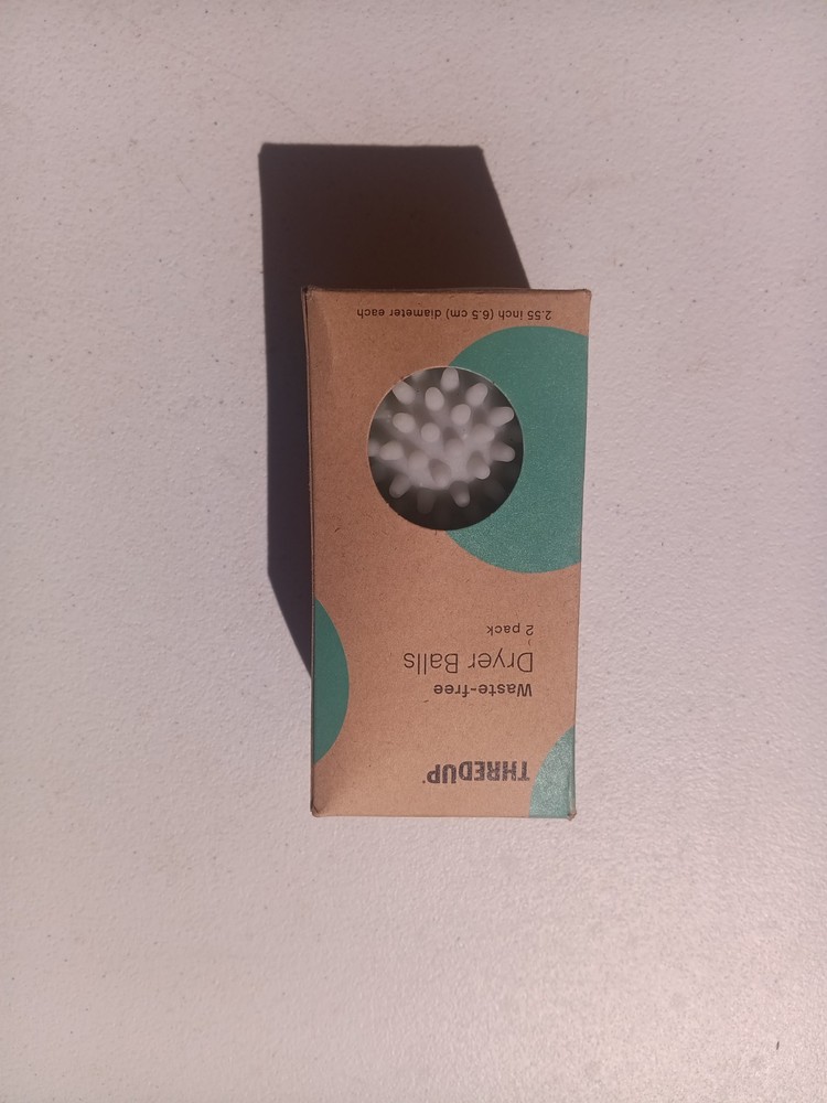 Thredup Reusable Dryer Balls - 2 Pack