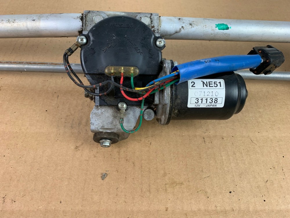 2006-2009 Mazda Miata Windshield Wiper Linkage with Windshield Motor MX5 NC