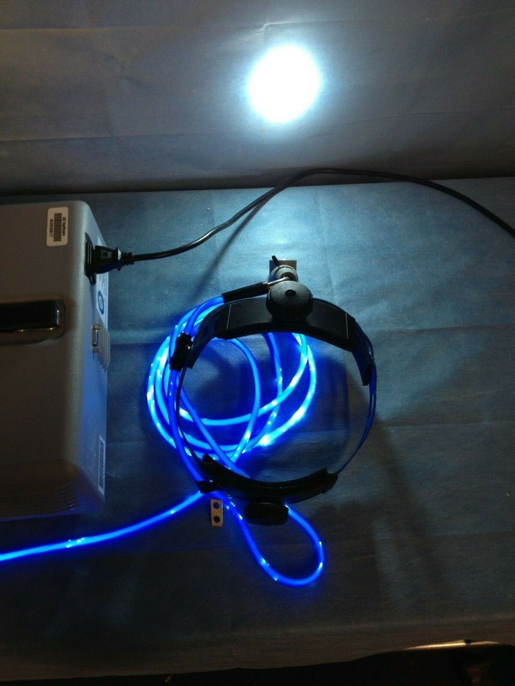 BFW Chromalume Turbo Light Source BFW 9870US with BFW Fiber Optic Headset