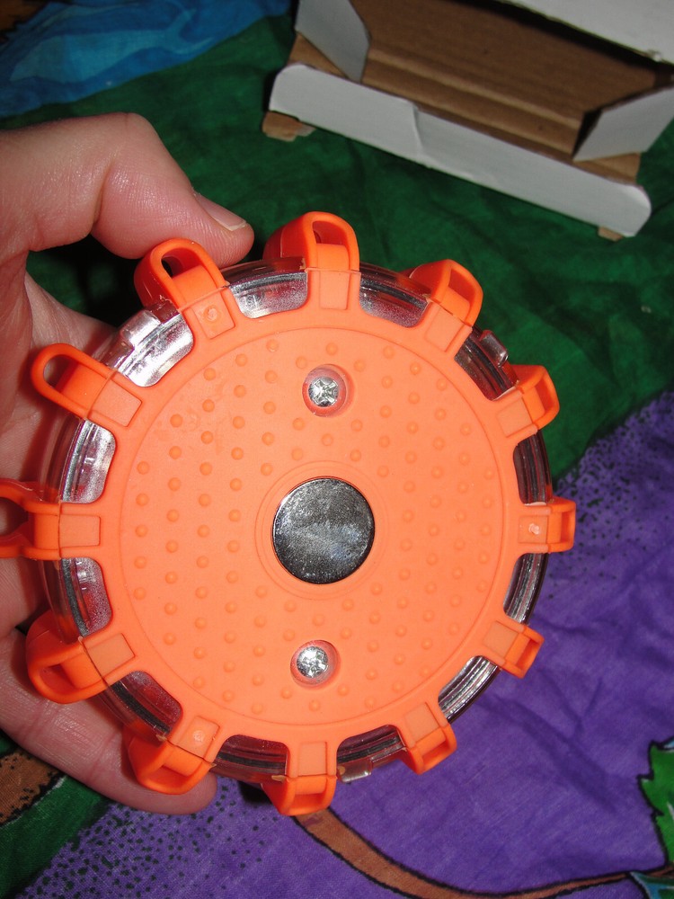 LED ROAD FLARE STROBE MAGNETIC BASE (ORANGE)