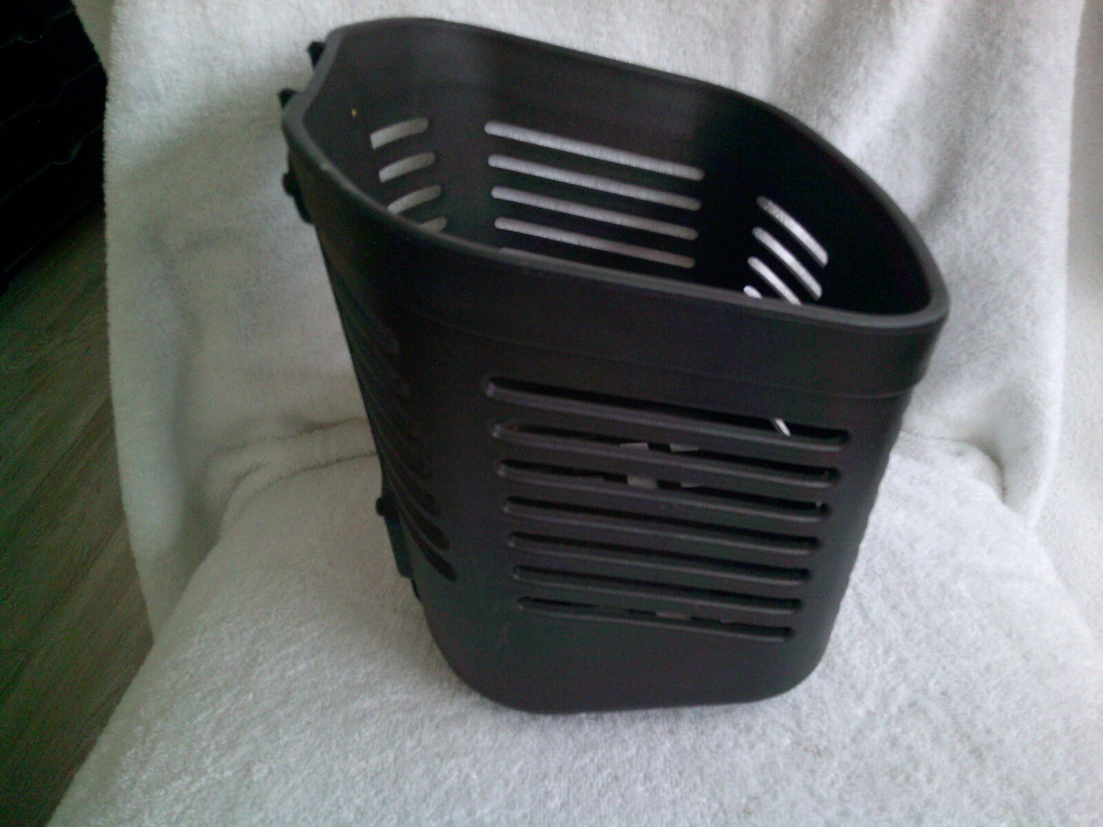 Pride Go-Go Small Front Basket (Bracket not included) #5077