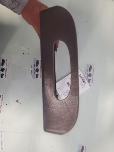 TACOMA 2004 Console Rear 13801