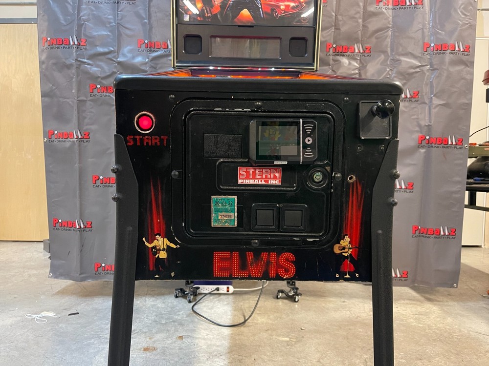Elvis by Stern Pinball Machine - 2330