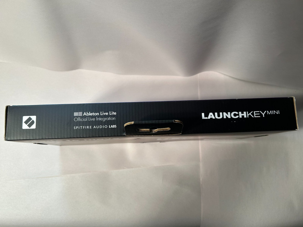 Novation Launchkey Mini MK3 MIDI Controller w/ Box & Accessories