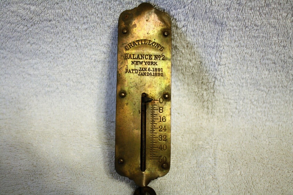 Chatillonn's Antique 50# Market Scale