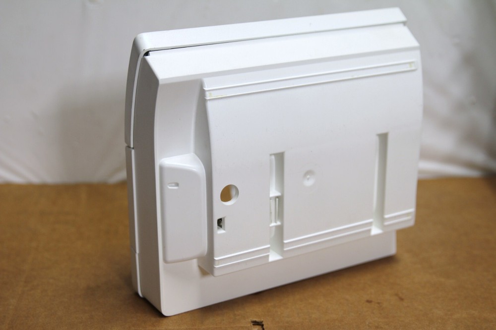 Pfaff Accessory Box for Quilt Expression Creative Vision Performance, Sensation