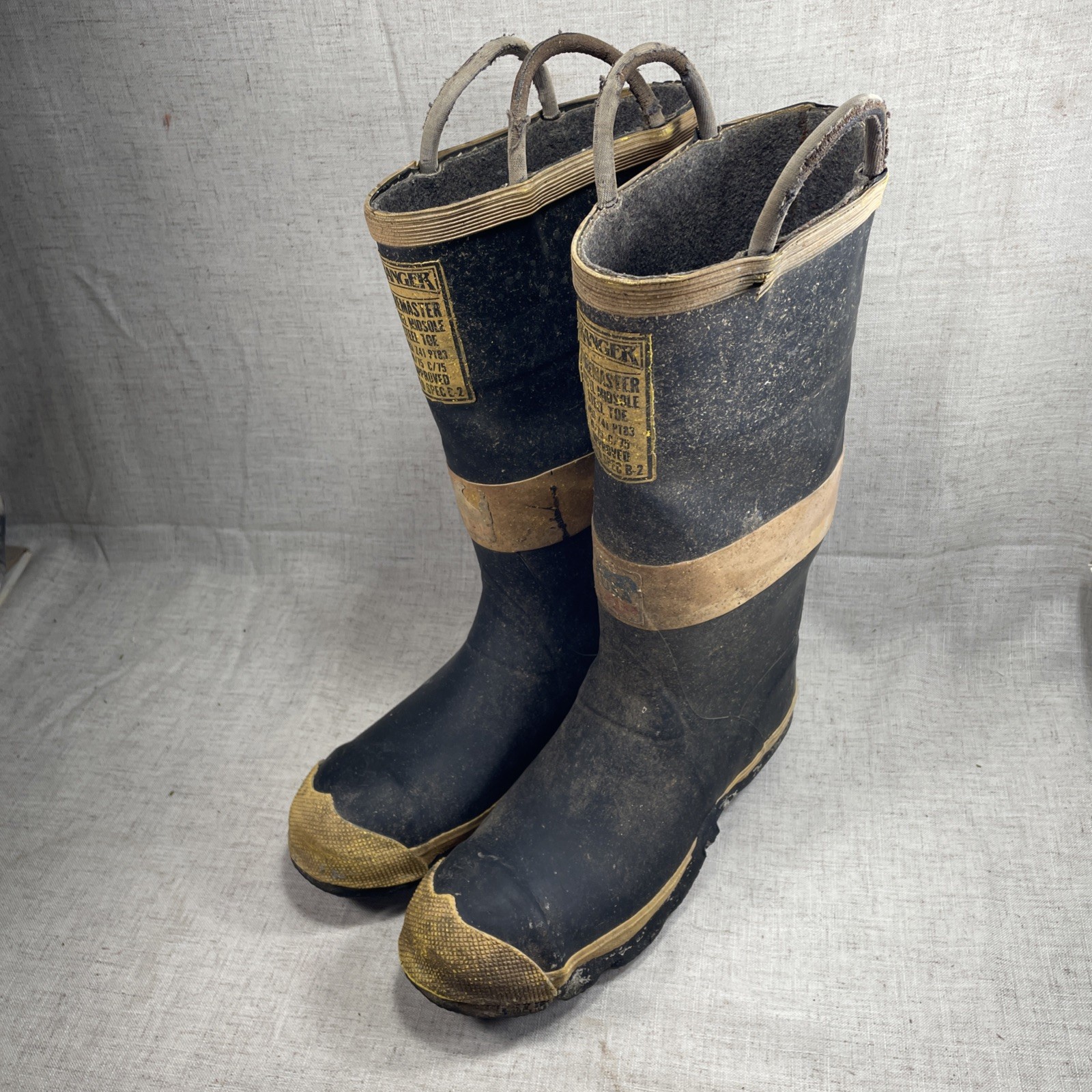 VTG Ranger FireMaster Steel Midsole Toe Insulated Rubber Firefighter Boots Sz 9