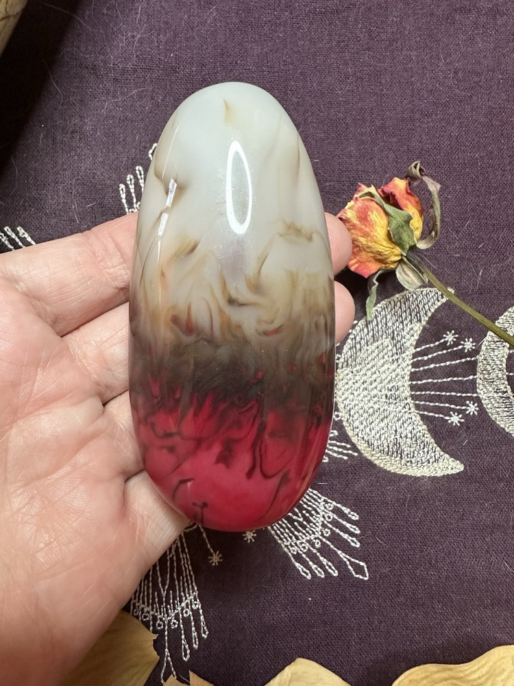 Chicken Bloodstone Palmstone, Metaphysical