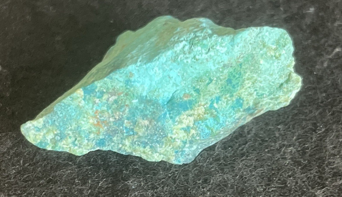 1 Arizona Chrysocolla Cuprite Rough Chunk 8.3grams 26x19x15mm 1x.7x.6"