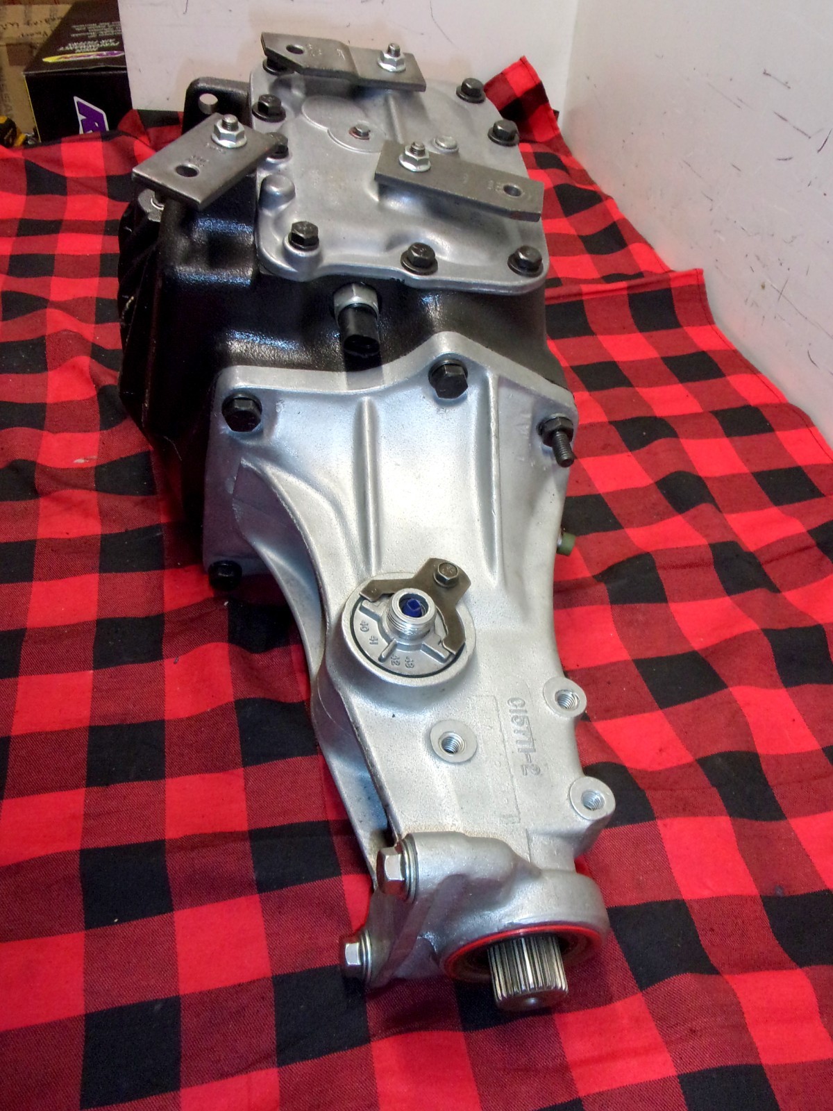 GM 833 MY6 NP440 3 SPEED WITH O/D 3.09 1ST GEAR 2WD TRUCK 10 X 27 SPLINE