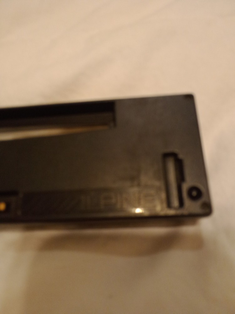 Alpine CDE-7822S CD Receiver Faceplate Only (Used).