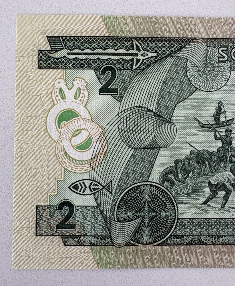 Solomon Islands $2 Banknote (Uncirculated)
