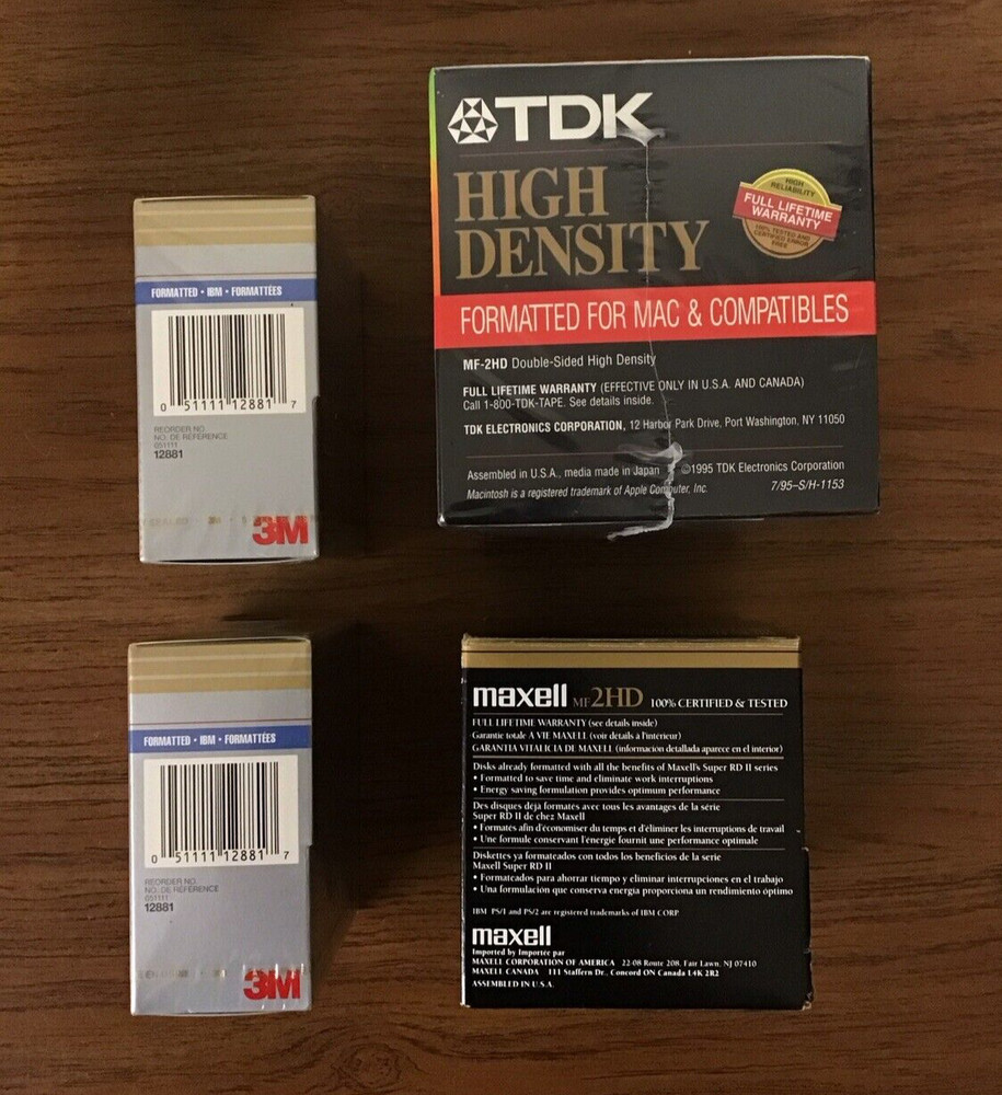 100 High Density DS HD 3.5" Diskettes (4 boxes; original packaging; new)
