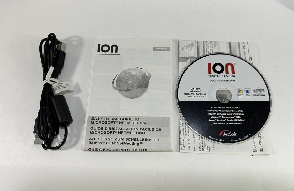 Ion Model 3000 Pocket Sized Digital Camera with CD & Cable in Box ~ WORKS