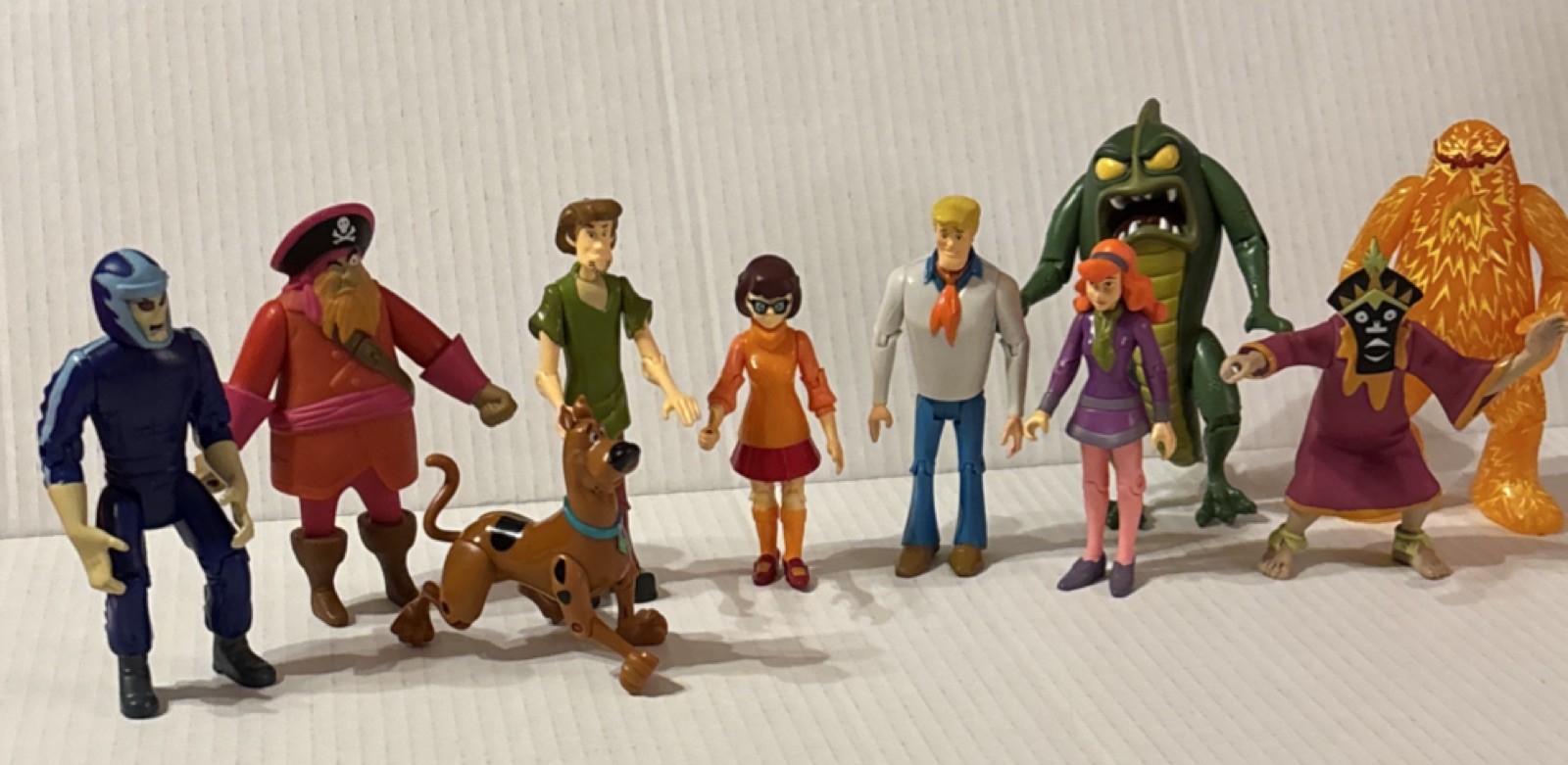 Scooby-Doo Articulated Figures Mixed Lot 10 Pack Scooby Shaggy Velma Daphne Fred