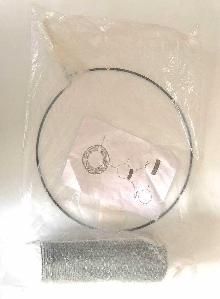 Peach Wreath Feeder Black Model PCH#781K