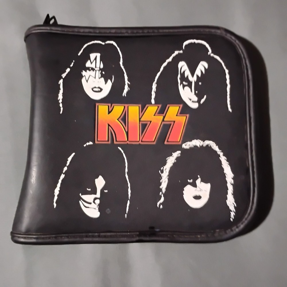 1996 Kiss Rare Catalog Portable CD Case - Gene, Paul, Ace, Peter Excellent