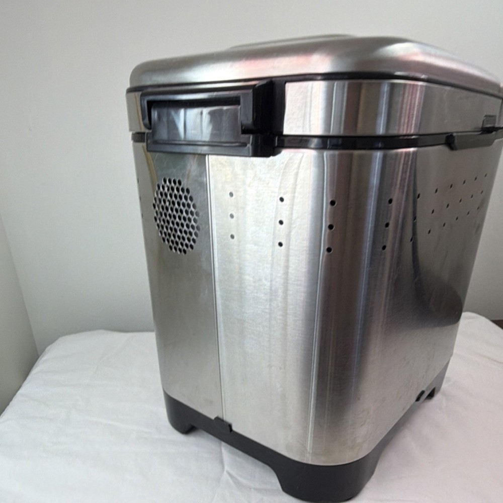 Cuisinart Compact Bread Maker CBK-110 Stainless Steel 12 Programs Tested Works