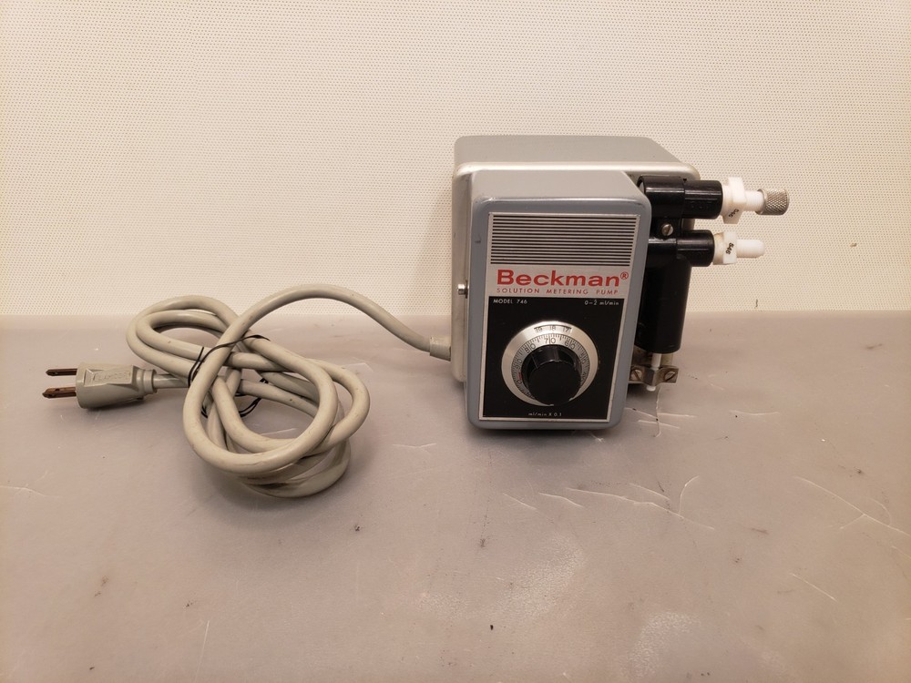 Beckman Solution Metering Pump Model 746 Cat.No.74600 115V 1/3A