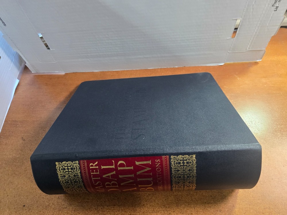 Curve Spine Minkus Master Global 4" Binder and Slipcase - No Pages -