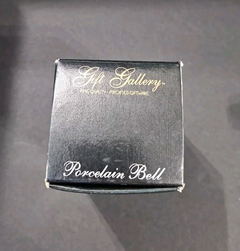 Gift Gallery Dog Christmas Procelain Bell