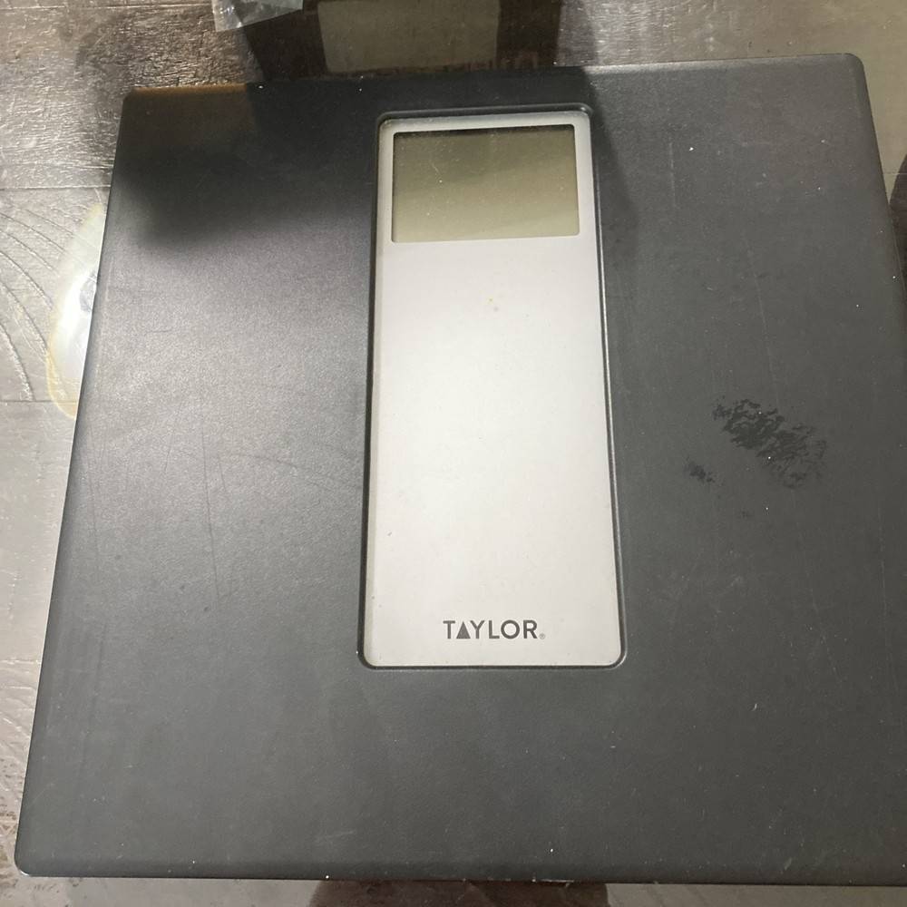 Taylor Digital Black And White Scale