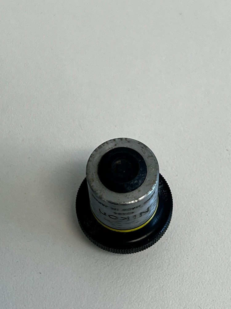 A9: Nikon Inverted Microscope Objective 10X 0.25