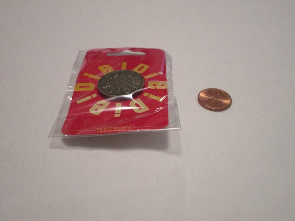 Yesterdays Skybound Die Die Die Logo Pin