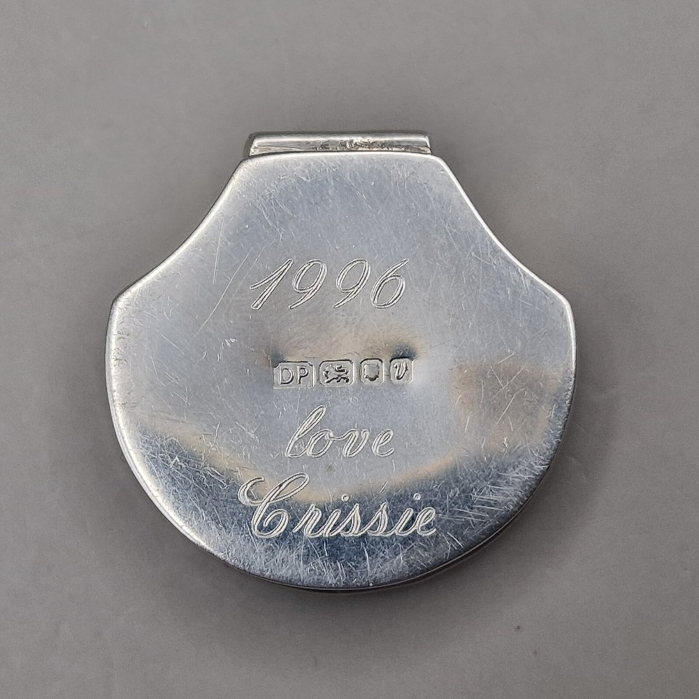 Solid Silver Pill Box Bright Cut Scrolls by Douglas Pell Silverware London 1995