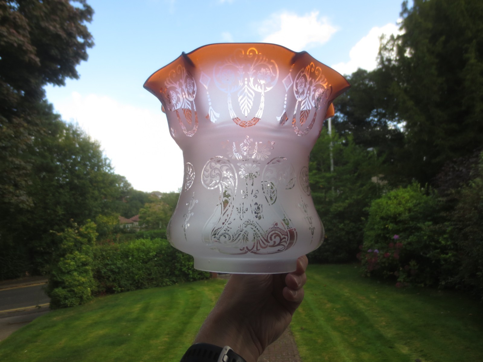 ORIGINAL ANTIQUE TALL GLASS DUPLEX ACID ETCHED TULIP OIL LAMP SHADE