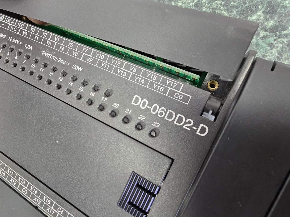 KOYO DIRECT LOGIC 06 AUTOMATION DIRECT D0-06DD2 PLC MODULE