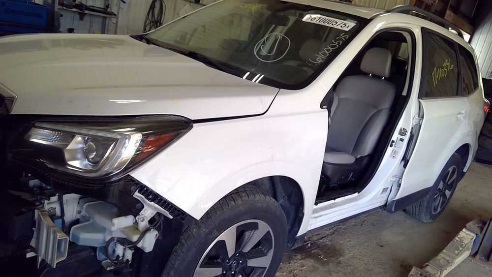 Camera/Projector Camera Windshield Mounted Fits 17-18 FORESTER 10311405