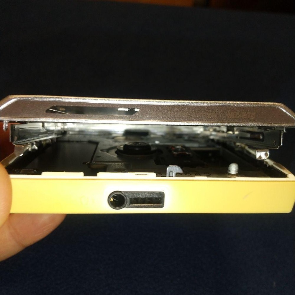 Sony Md Walkman Mz-E75