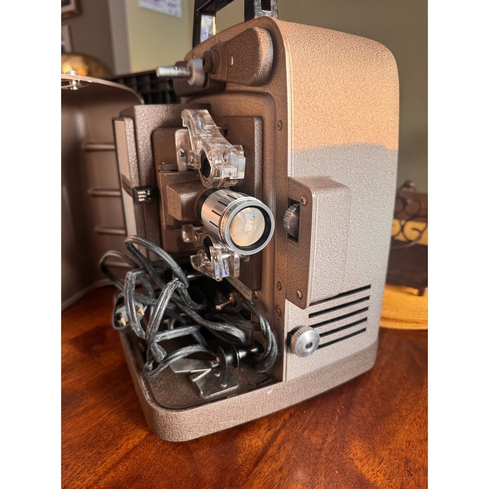 Vintage Belle Howell Autoload Projector TESTED